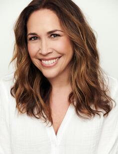Andrea Burns