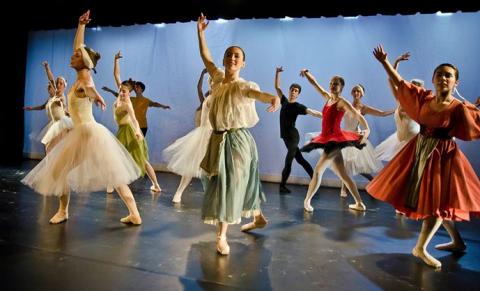 image of Yale Undergraduate Ballet Company (YBC) team